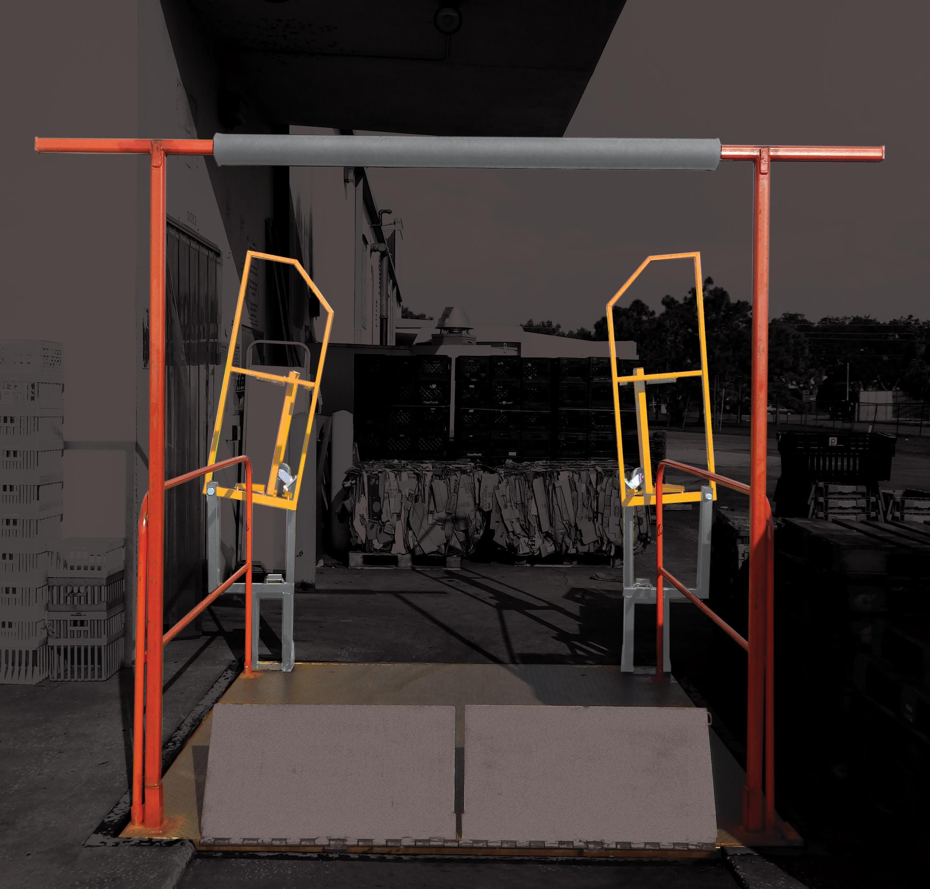 Safety gates for fall protection on dock lifts